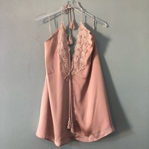 🌸 Boutique | light pink silky halter dress